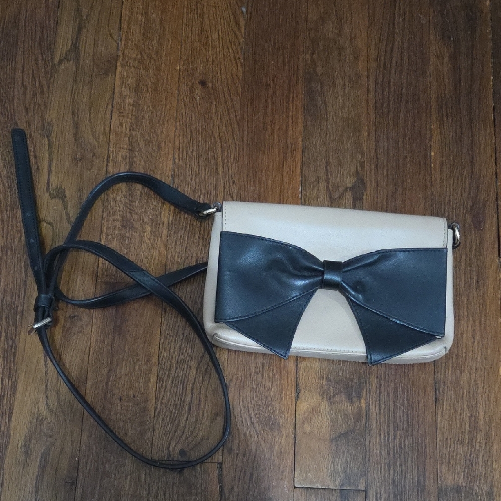 Kate Spade Black and Tan Crossbody Bag with Bow